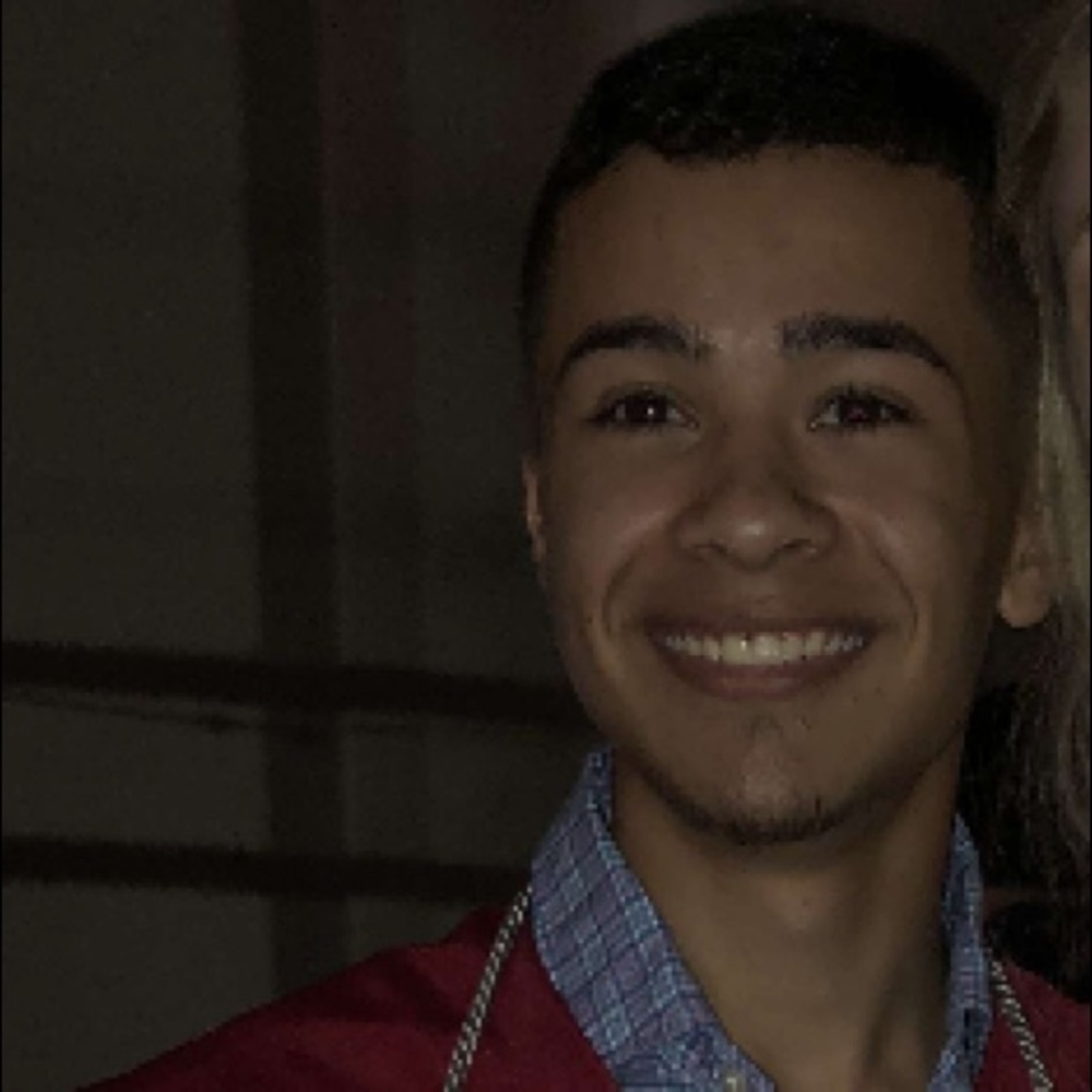 Meet your Posher, Gustavo